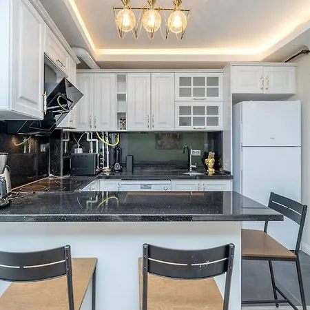 0052 - Cihangir Modernly Designed, Cozy New Flat. *